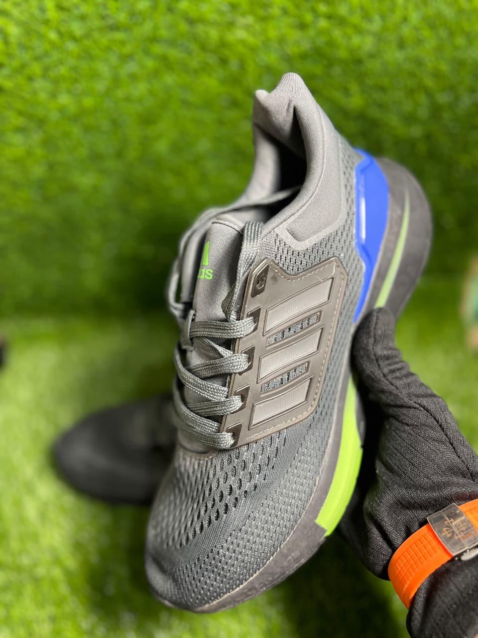 Run with Confidence. The adidas EQ21. 🏃‍♂️⚡